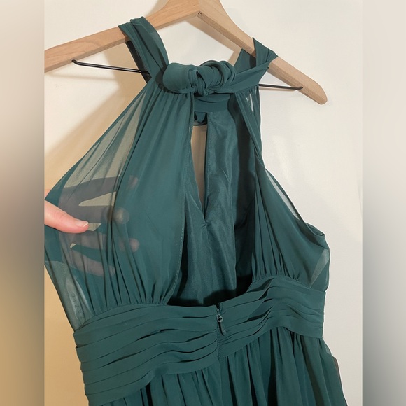 NWT Azazie Emerald Green Bridesmaids Maxi Dress Size A14 Halter Neckline Keyhole - Picture 8 of 15